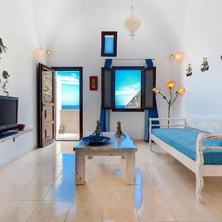 Moschatos Beach House คามารี ภายนอก รูปภาพ