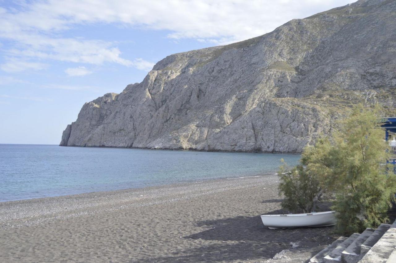 Moschatos Beach House คามารี ภายนอก รูปภาพ