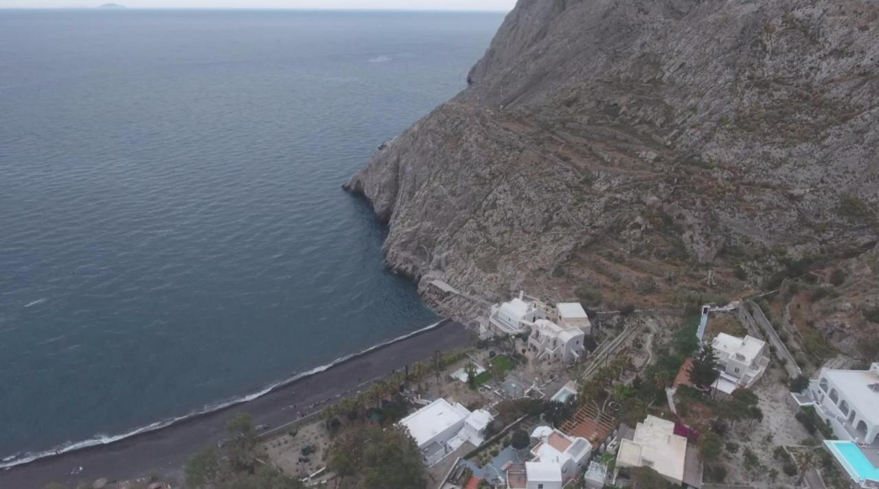 Moschatos Beach House คามารี ภายนอก รูปภาพ