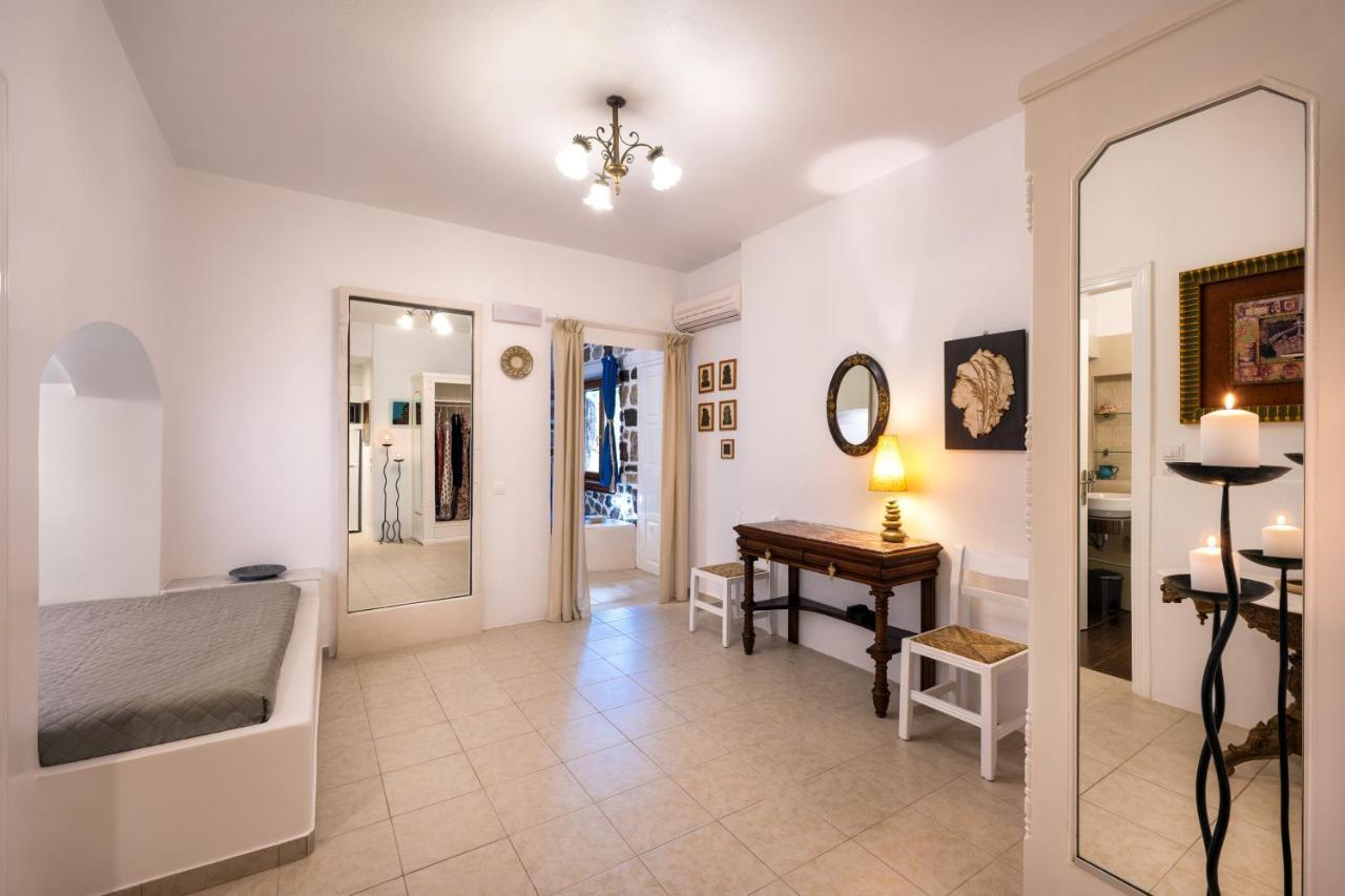 Moschatos Beach House คามารี ภายนอก รูปภาพ