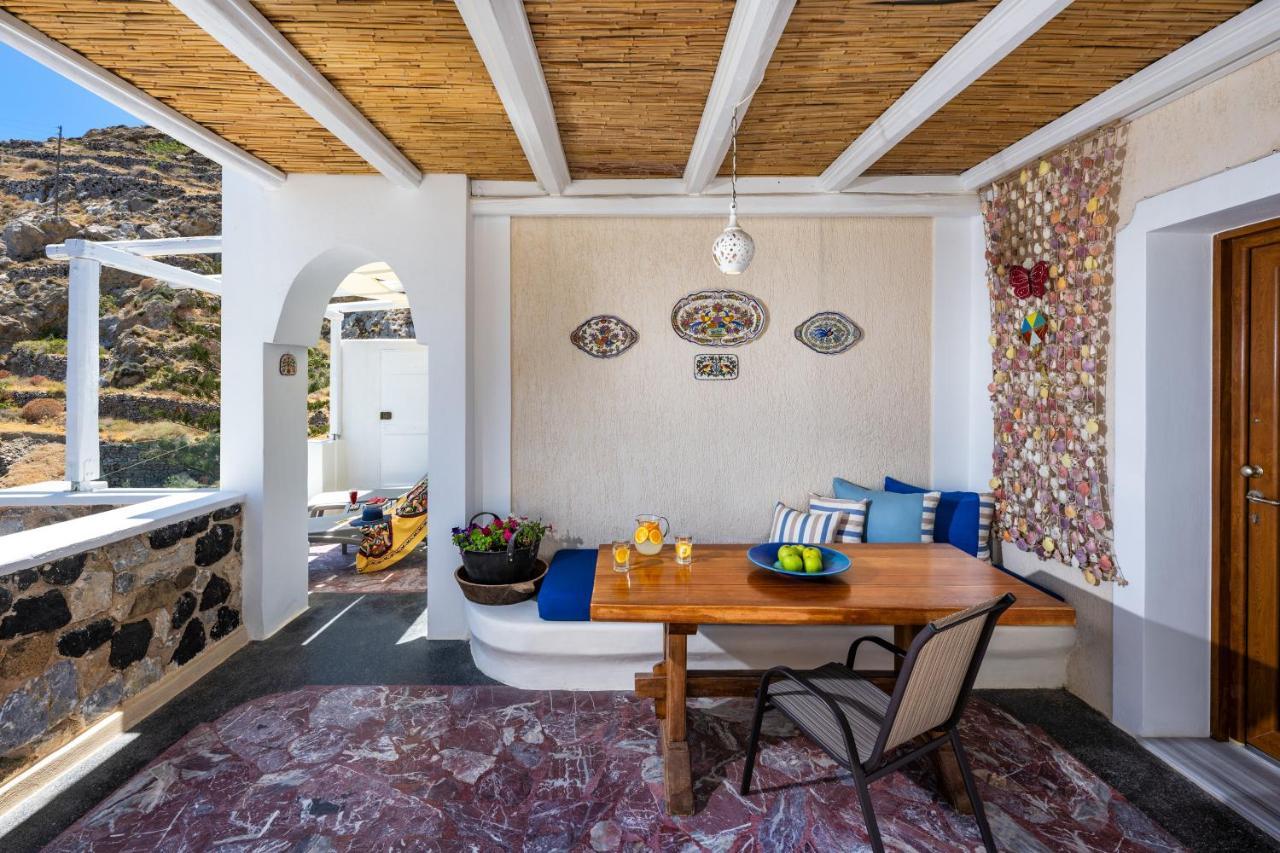 Moschatos Beach House คามารี ภายนอก รูปภาพ