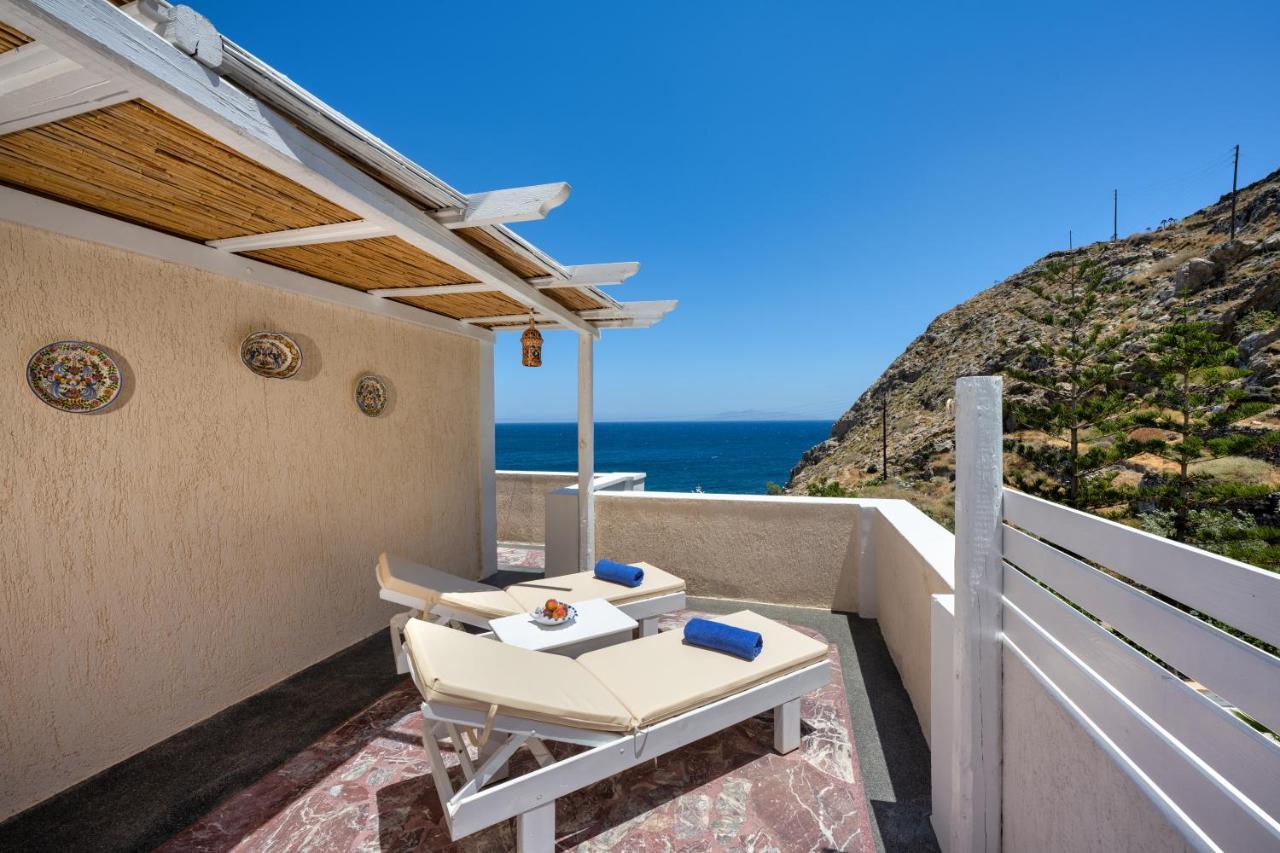 Moschatos Beach House คามารี ภายนอก รูปภาพ