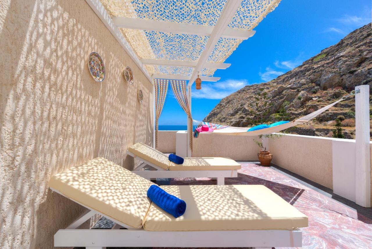 Moschatos Beach House คามารี ภายนอก รูปภาพ